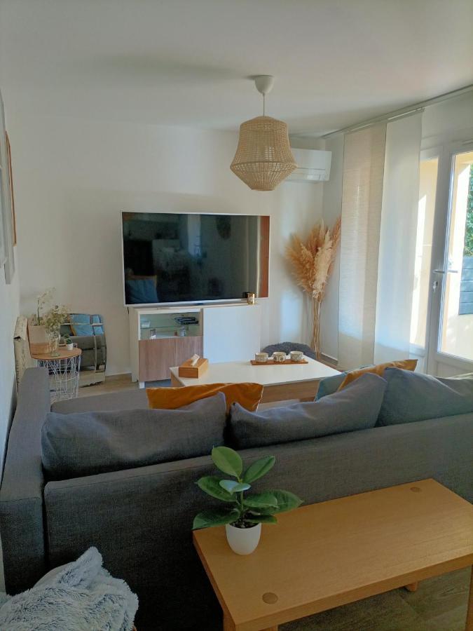 Appartement Proche Mer Avec Terrasse Et Jardin Privatif Єр Екстер'єр фото